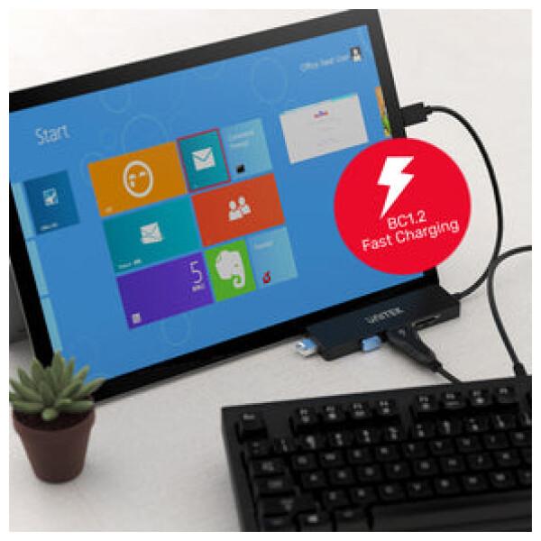 ⁦מפצל + קורא כרטיסי זכרון Unitek uHUB Q4+ 5-in-1 USB 3.0 Hub with Dual Card Reader⁩ – תמונה ⁦16⁩